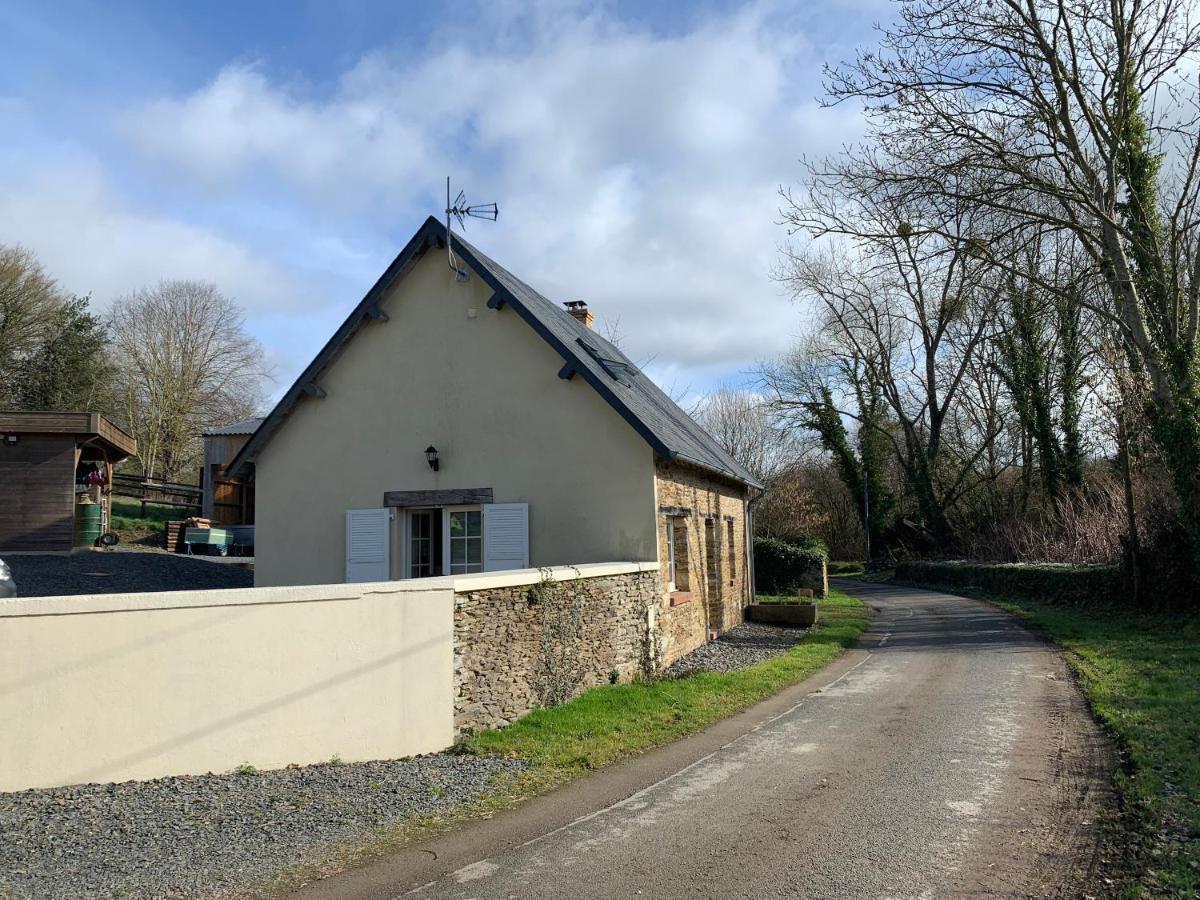 Gite " La Petite Maison" Livry  Bagian luar foto
